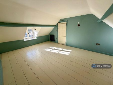1 bedroom semi-detached house to rent - Photo 3