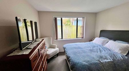 2 Bedroom Flat - Photo 3