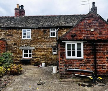 3 bedroom end of terrace house to rent - Photo 1