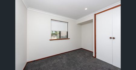 Freshly Updated 3x1 Home in Convenient Heathridge Location! - Photo 5