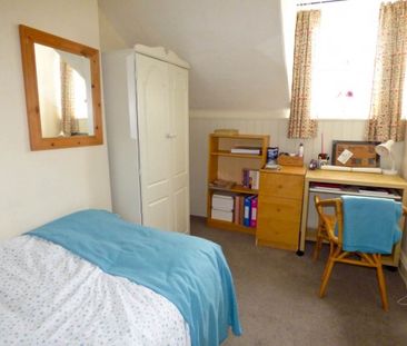 1 Bed - Sea View Place, Aberystwyth, Ceredigion - Photo 5