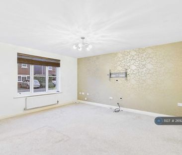 4 bedroom detached house to rent - Photo 1