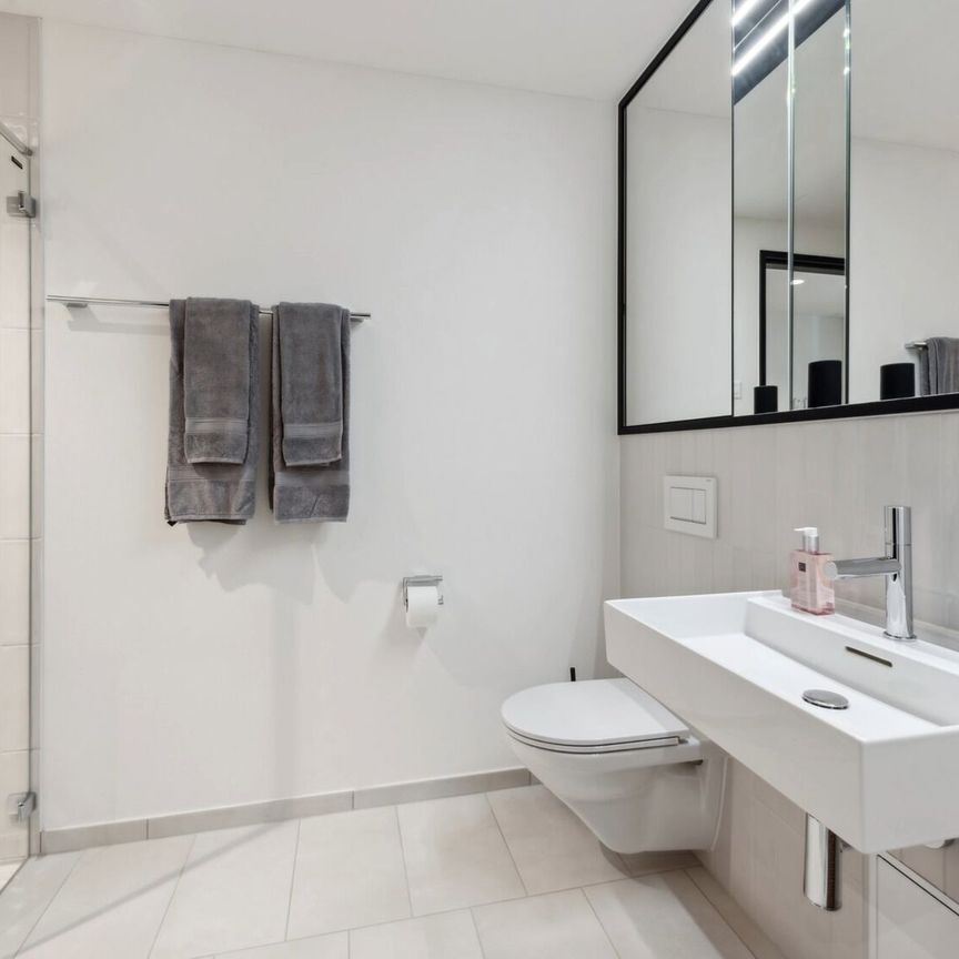 Baden - Appartement moderne dans la tour Akara - Photo 1