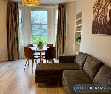 1 bedroom flat to rent - Photo 2