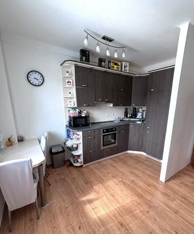 Pronájem bytu 2+kk 42 m², Humpolecká 1886, Praha - Photo 3