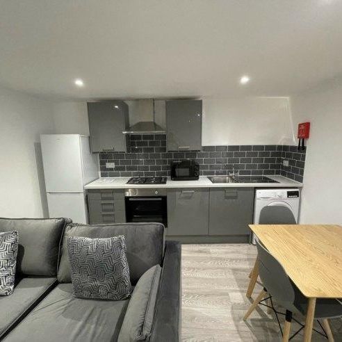 2 bedroom house share to rent - Photo 1