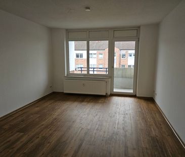Finden-Mieten-Wohlfühlen- tolle 2-Zimmer-Wohnung mit großer Wohnküche - Photo 1