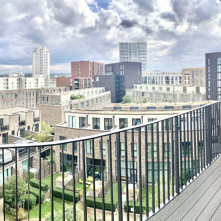 Stunning 2 double bedroom apartment available for rent immediately, London E16 - Photo 1