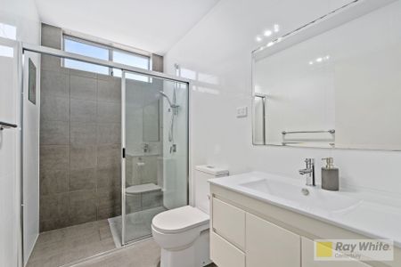 Spacious 2-Bedroom Apartment for Rent - Photo 4