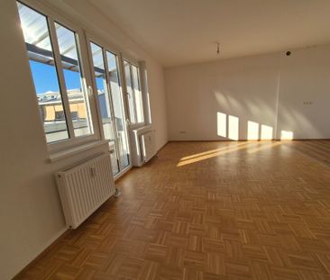 Singlewohnung in ruhiger Wohnanlage **Wohnküche und Schlafzimmer – ... - Foto 2