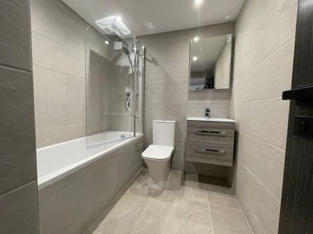 2 bedroom flat to rent - Photo 4
