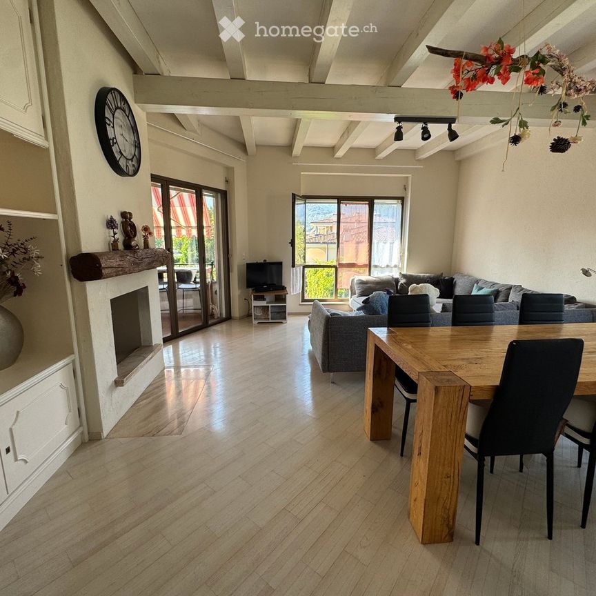 5,5 locali – 140 m² – piscina – 2 posteggi – 200 m dal lago - Foto 1