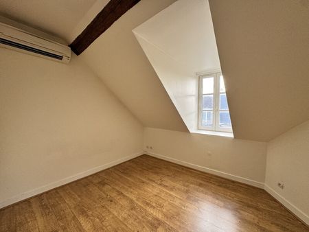 Location Appartement 3 pièces 58m² ORLEANS 45000 - Photo 2