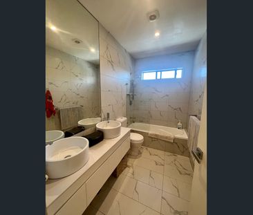 FULLY FURNISHED INCLUDING SOME UTILITIES - Photo 5