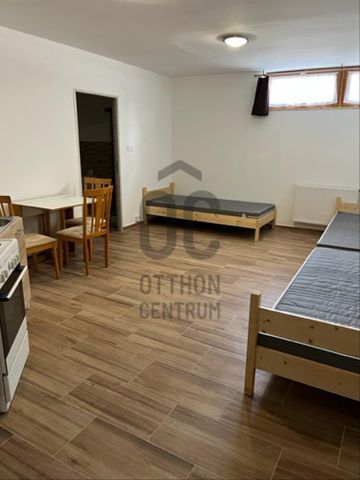 Kiadó újszerű állapotú lakás - Tolna - Photo 3