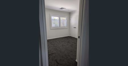 Coming Soon - Brand New Stylish 4-Bedroom Duplex with Lake Views - Photo 2