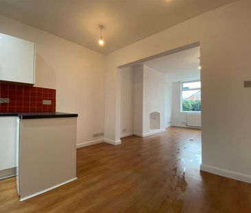 1 bedroom ground floor flat to rent - Photo 1