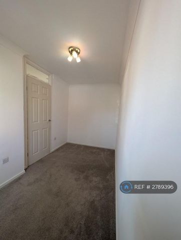 2 bedroom detached house to rent - Photo 5