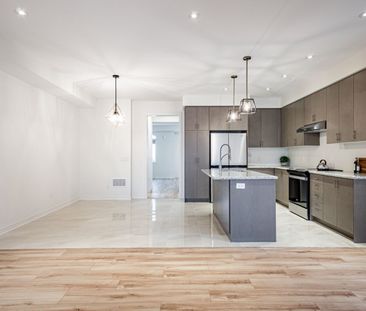 For Lease - 533 Dundas Street, Oakville, Ontario - Photo 5