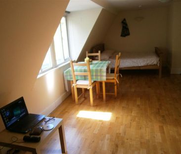 Studio to rent - Photo 4