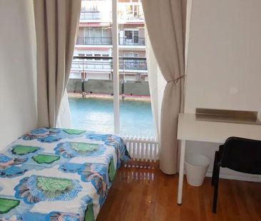 Paseo de la Castellana, Madrid, Community of Madrid 28046 - Photo 2