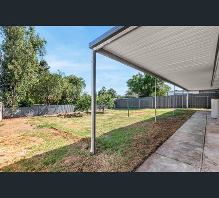 4 Addington Ave, Surrey Downs, SA 5126 - Photo 3