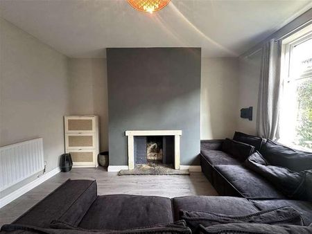 Aire View, Keighley, BD20 - Photo 3