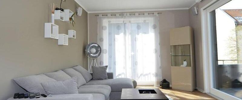 Große 3-Zimmer-Wohnung mit Balkon in Friedrichshain, Berlin - Foto 1