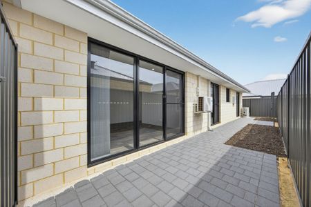 Brand New home waiting for you - Photo 2