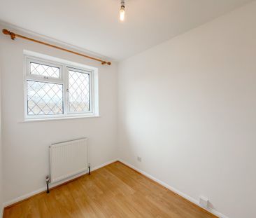 Canford Heath, Poole - Photo 5