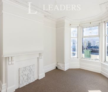 3 bedroom house to rent Laburnum Grove, Portsmouth, PO2 - Photo 4