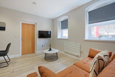 Studio to rent - Photo 5