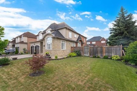 For Lease - 2 Richgrove Drive, Brampton, Ontario - Photo 2