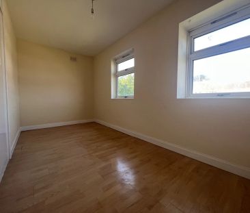 2 Bedroom Maisonette - Photo 2