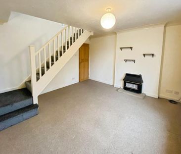2 bedroom semi-detached house to rent - Photo 2