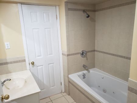 For Lease - 29 Ravenview Drive Unit# Basement, Toronto, Ontario - Photo 2