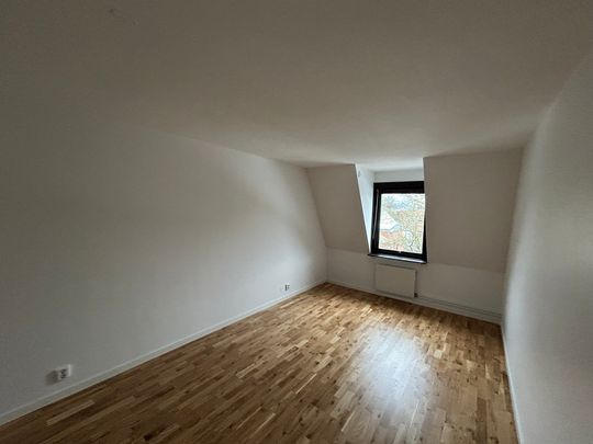 Andra Villagatan 1 - Photo 1