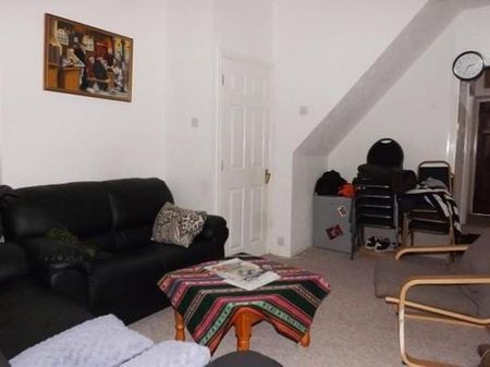 Room in a Shared House, Teignmouth Road, B29 - Photo 2