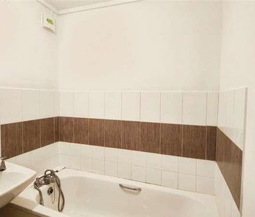 Grange Road, Northampton, Northamptonshire, NN3 - Photo 4