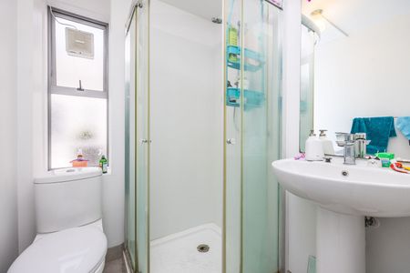 Downtown Sophistication - Photo 4