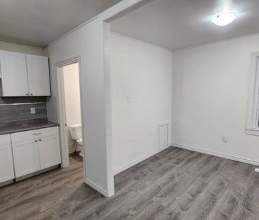 For Lease - 27 Dundas Street Unit# 2, Quinte West, Ontario - Photo 4