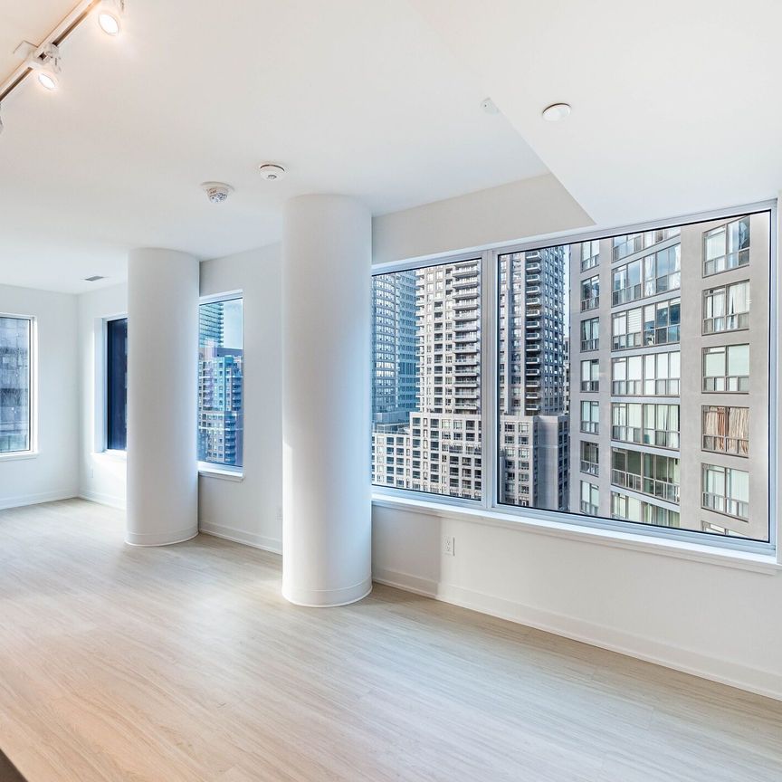 For Lease - 8 Wellesley Street Unit# 1116, Toronto, Ontario - Photo 1