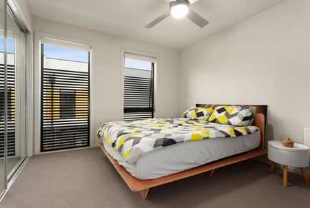 Convenience & Comfort - Photo 2
