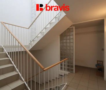 Pronájem slunného bytu 2+1, Brno - Jundrov, ul. Šeříkova, balkon, š... - Fotografie 1