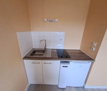 STUDIO proche Mirande – Proximité Lycées avec place de parking - Photo 3