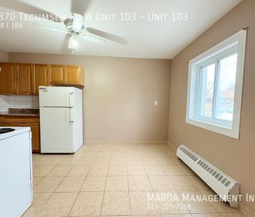 SPACIOUS BACHELOR APARTMENT NEAR HURON CHURCH + HYDRO! - Photo 5