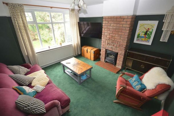 Brooklands Road, Parkgate - Photo 1
