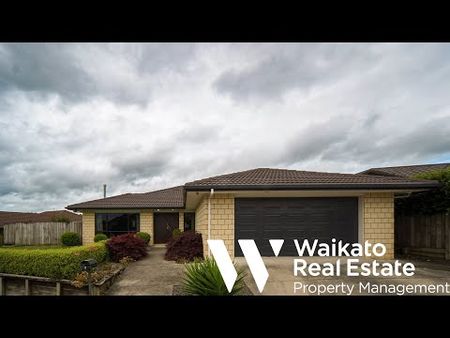Four bedroom family home in sought after location - Photo 4
