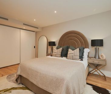 3 bedroom flat to rent - Photo 6