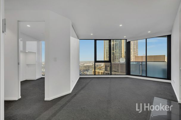 Designer Luxury Apartment with Breathtaking Views in Southbank Central Setting for Rent! - Photo 1